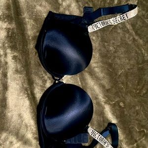 Victoria Sercret Bombshell Add-2-Cups Shine Strap Lace Push-Up Bra size 36B